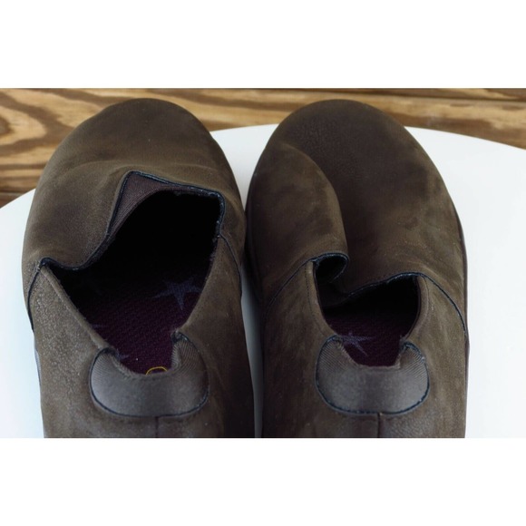 Skechers Size 7.5 M Brown Round Toe Flats Synthetic Women - Picture 6 of 8